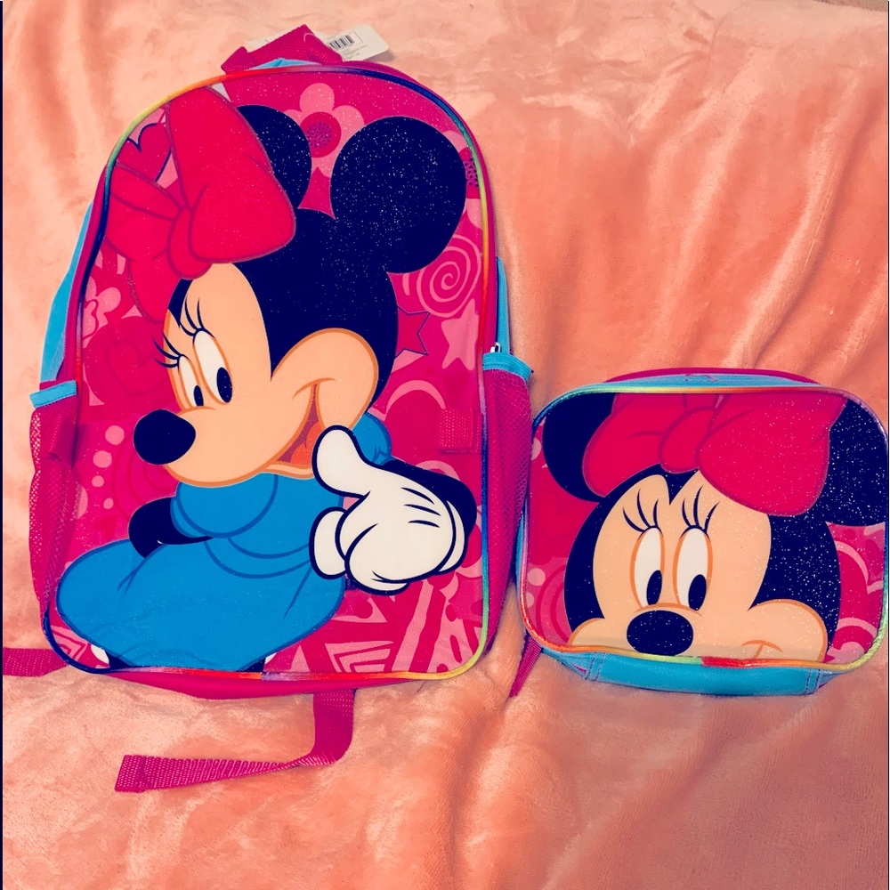 Disney Minnie Mouse backpack & matching lunch bag.